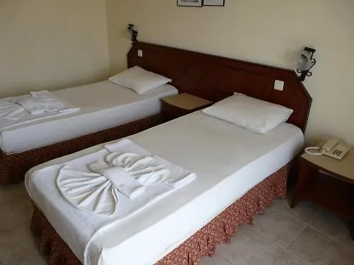 Palmera Hotel Kusadasi 3*,
